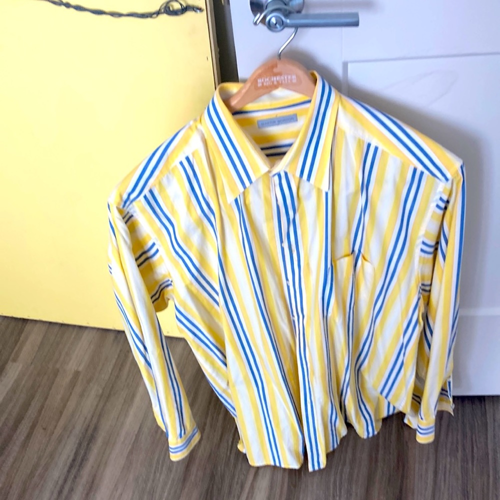 This is a great shirt colors beautiful